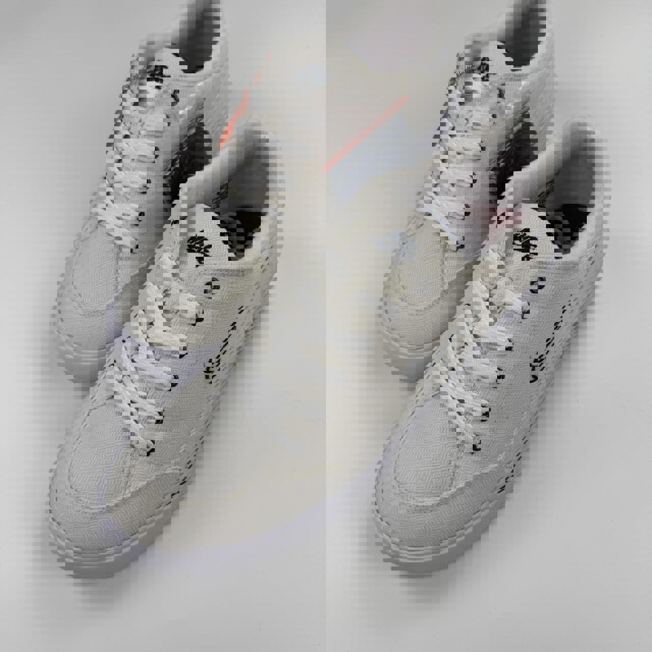 Supreme x Nike SB GTS Sneakers (SS15)