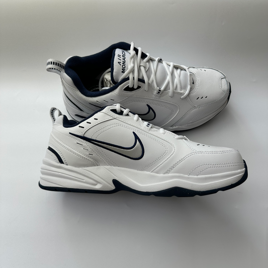 Nike Air Monarch IV