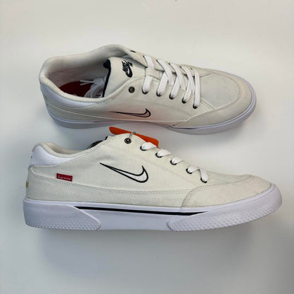 Supreme x Nike SB GTS Sneakers (SS15)